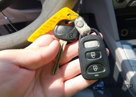 2017 Hyundai Elantra Se/Value/Limited из США, поврежденный, VIN 5NPD84LF0HH059372